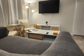 Welcoming Condo Near Hamden Shopping
